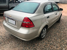 Cargar imagen en el visor de la galería, Chevrolet Aveo LS/13
